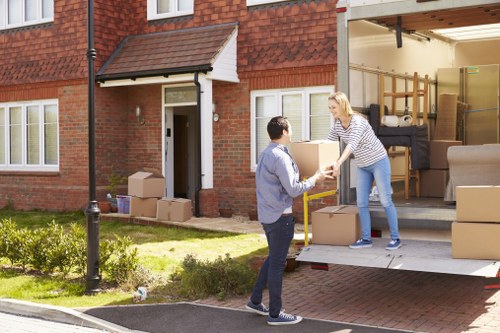 Mobile self storage unit delivered in Greenford for convenient packing